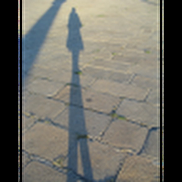 Meet your Posher, Hillary - Picture 1 of 1